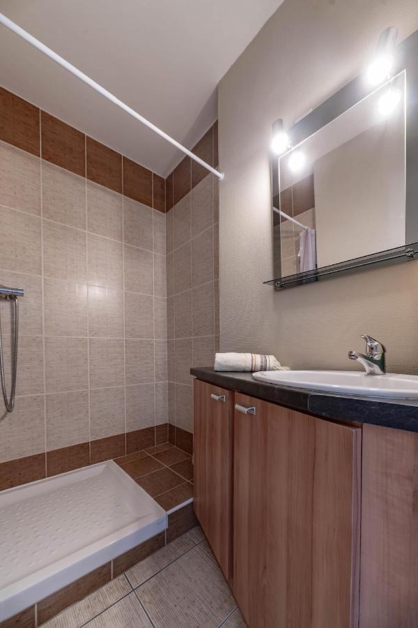 Le Belfort - Grand Appartement Avec Terrasse Et Parking Prive Vichy Exterior photo